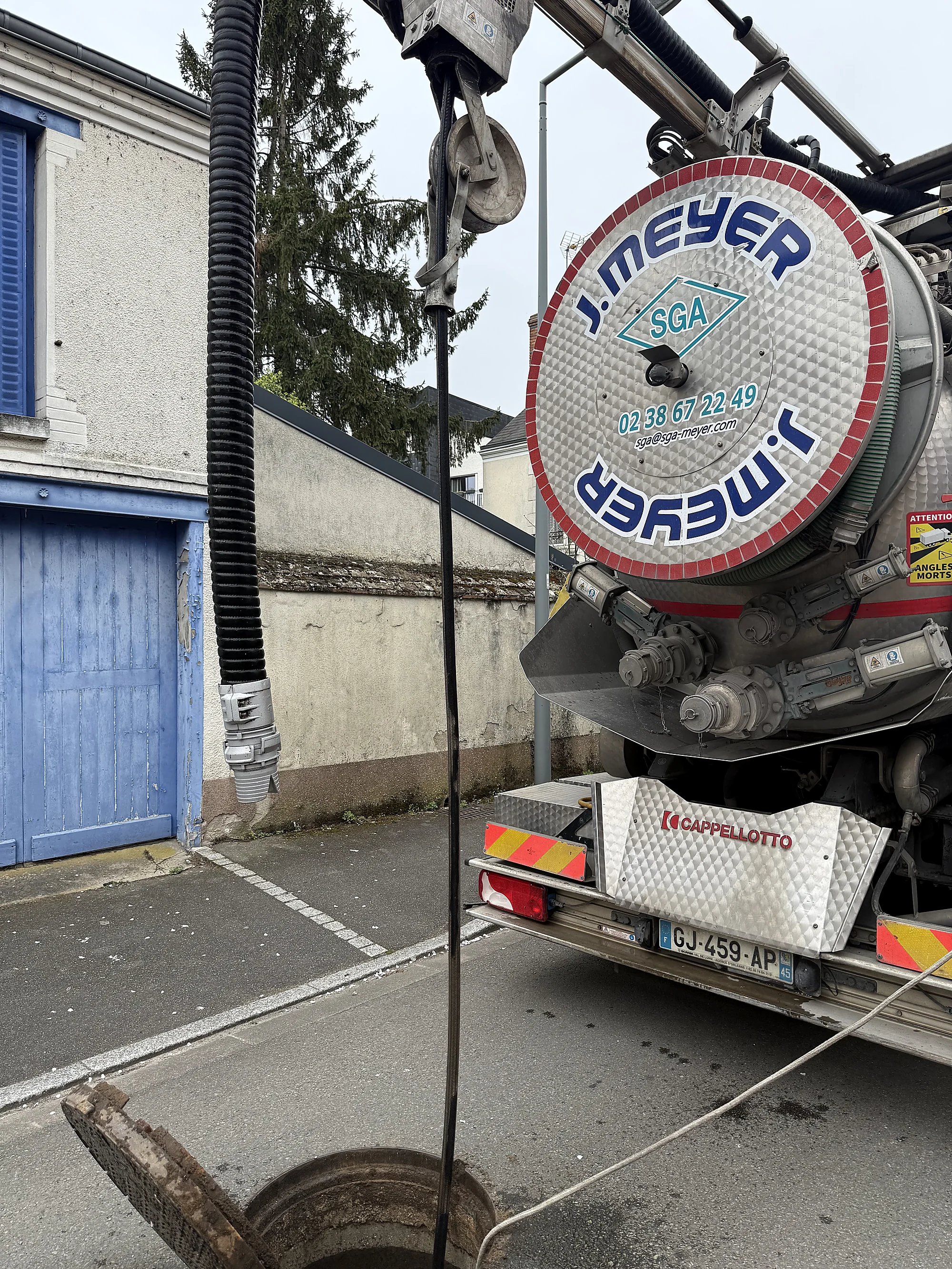 Camion hydrocureur J.Meyer en intervention de curage